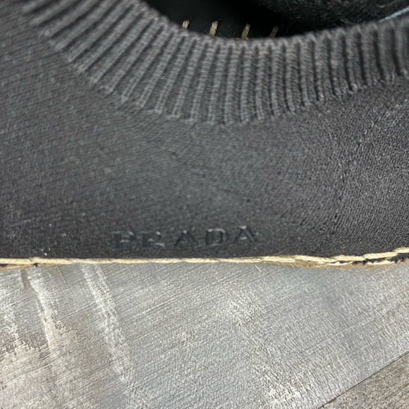 Prada shoes - Picture 2 of 5